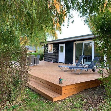 Spacey And Charming Cabin 300 M. From Beach Tjorneholm Exterior photo